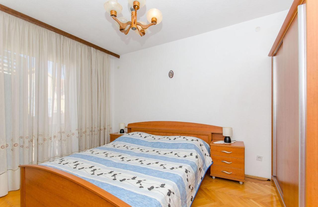 Apartments Kata Supetar Kültér fotó