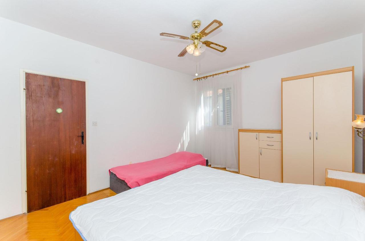 Apartments Kata Supetar Kültér fotó