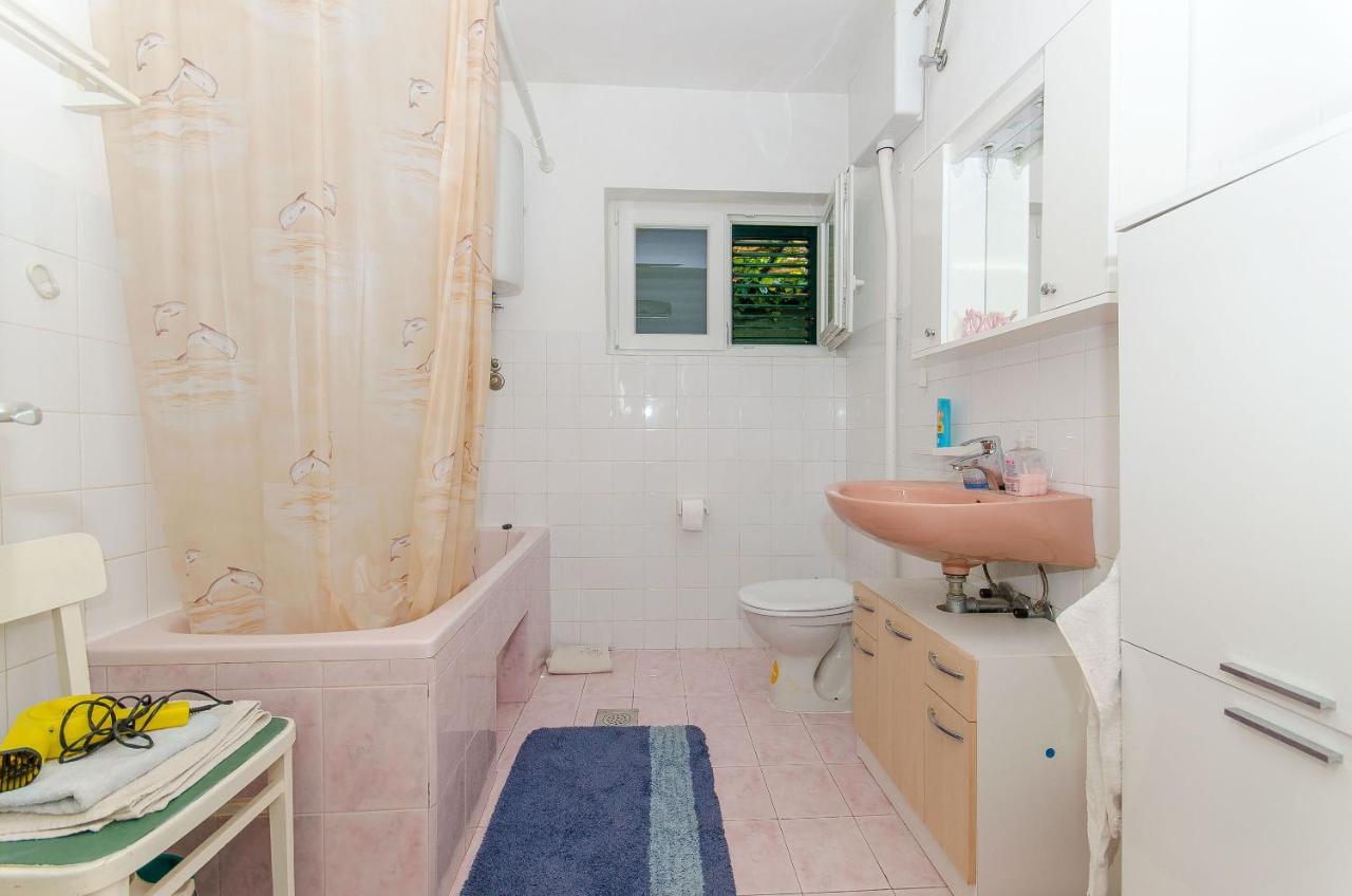 Apartments Kata Supetar Kültér fotó